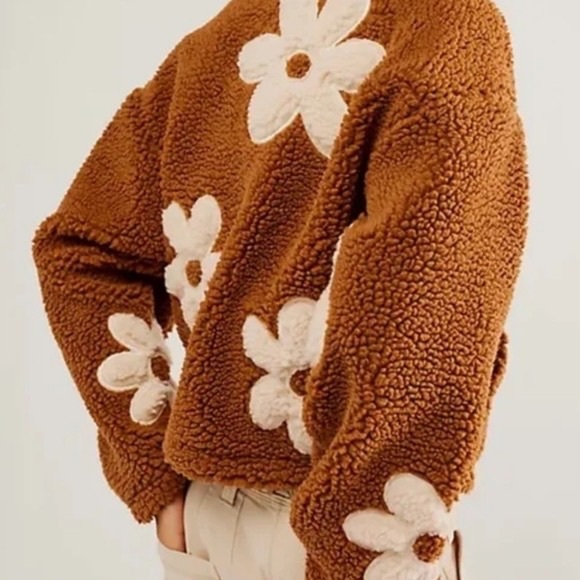 NWT Free People Love Life Brown and Cream Floral Jacket, M. - Picture 2 of 6